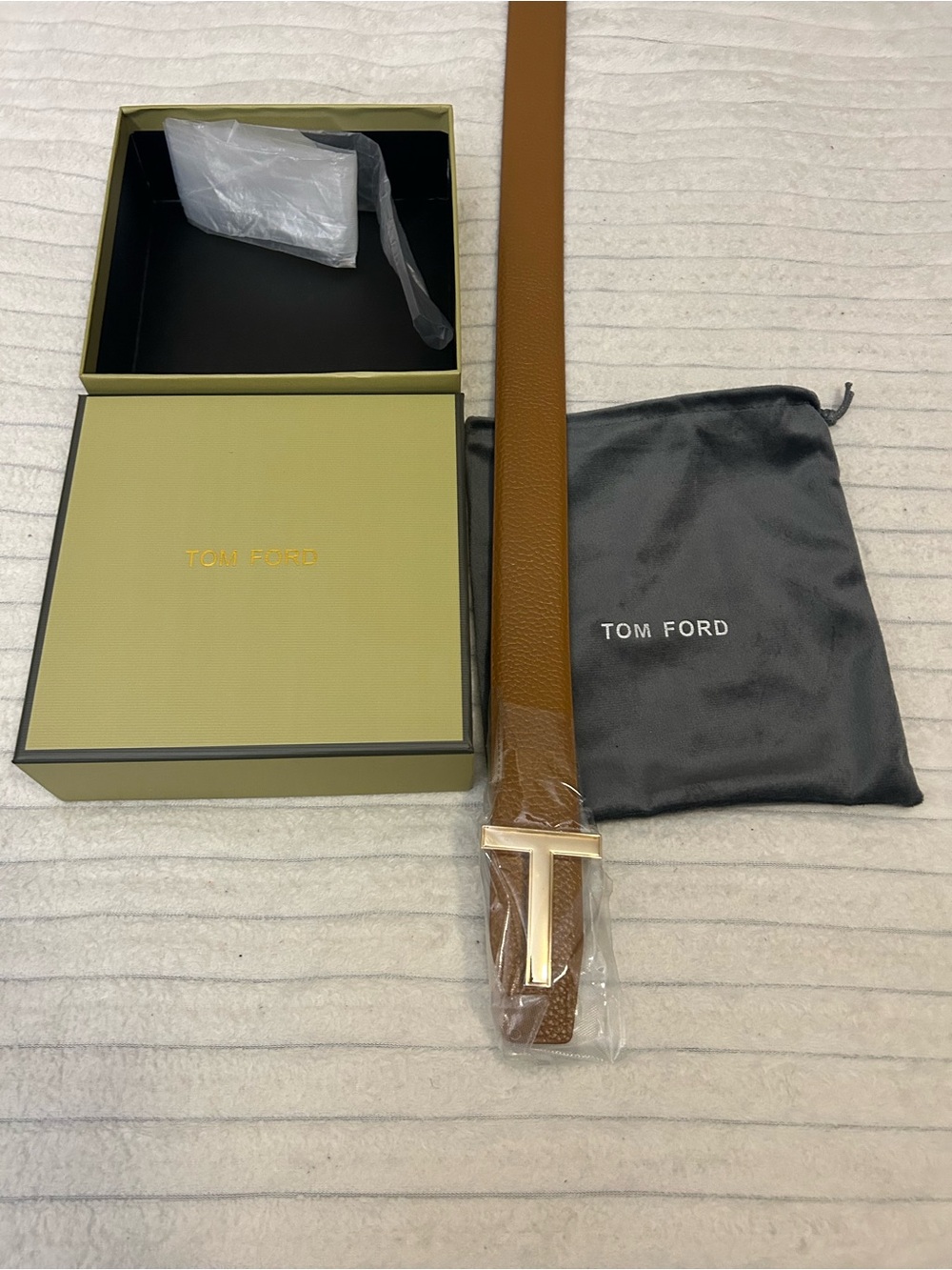Tom Ford Tan Brown Leather Men’s Belt with Gold Buckle